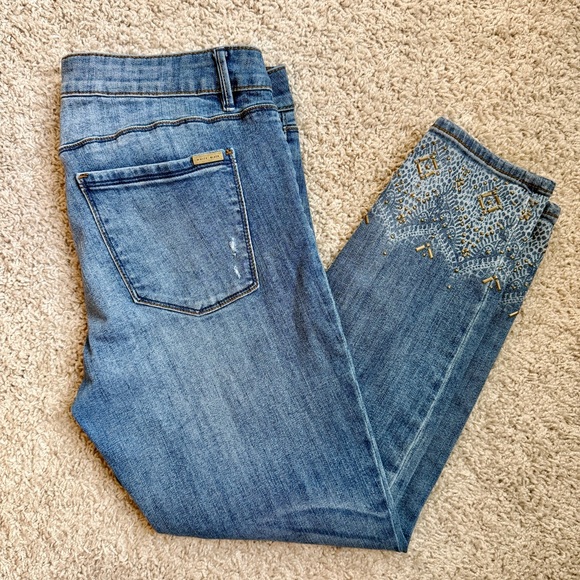 White House Black Market Denim - White House Black Market ‘The Skinny Crop’ Embroidered Ankle Jeans Size 10